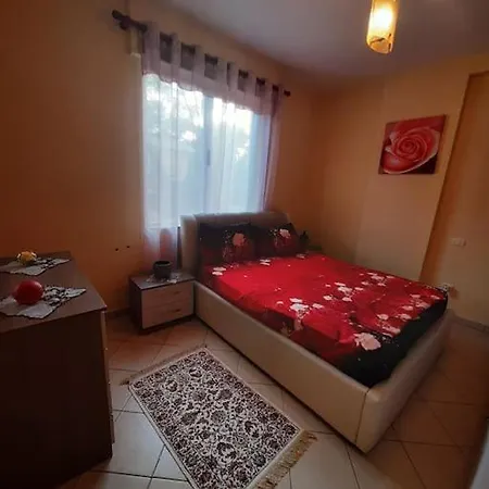Apartment Seaside Haven - Golem, Albania Golem (Tirana)