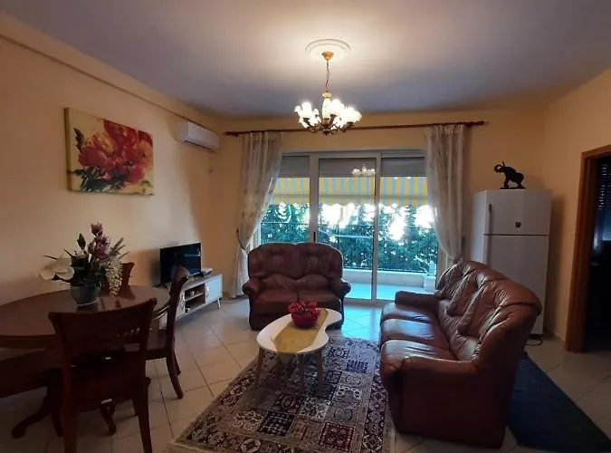 Apartment Seaside Haven - Golem, Albania Golem (Tirana)