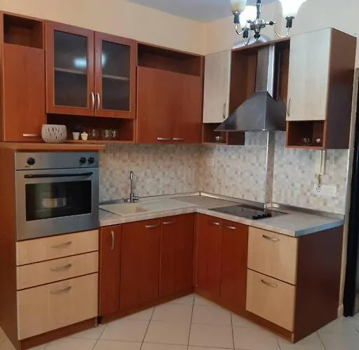 Apartment Seaside Haven - Golem, Albania Golem (Tirana)